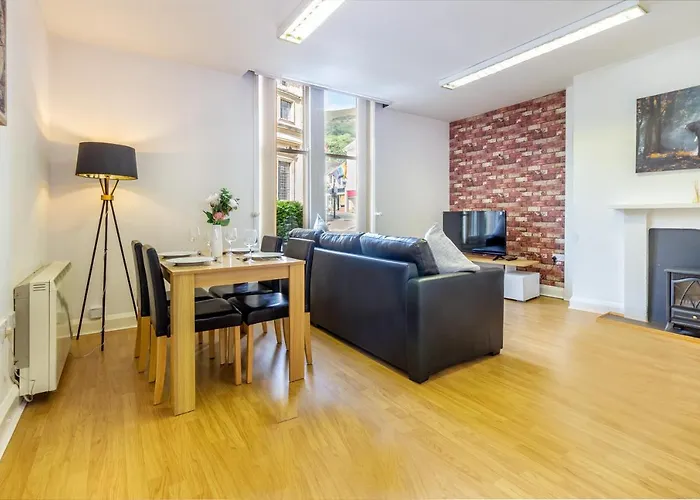 Host & Stay - Club Chambers