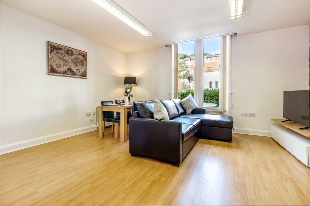Apartment Host & - Club Chambers